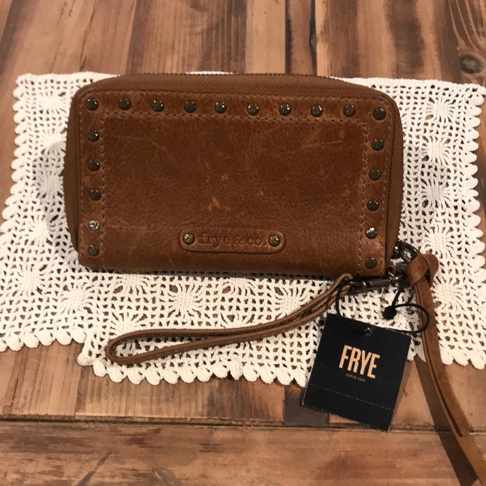 Frye Victoria Moto Stud Phone Wallet NWT